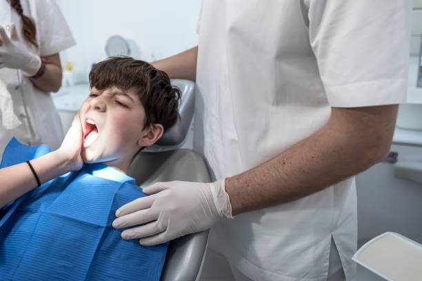 Best Dental Abscess Treatment in Manitowoc, WI